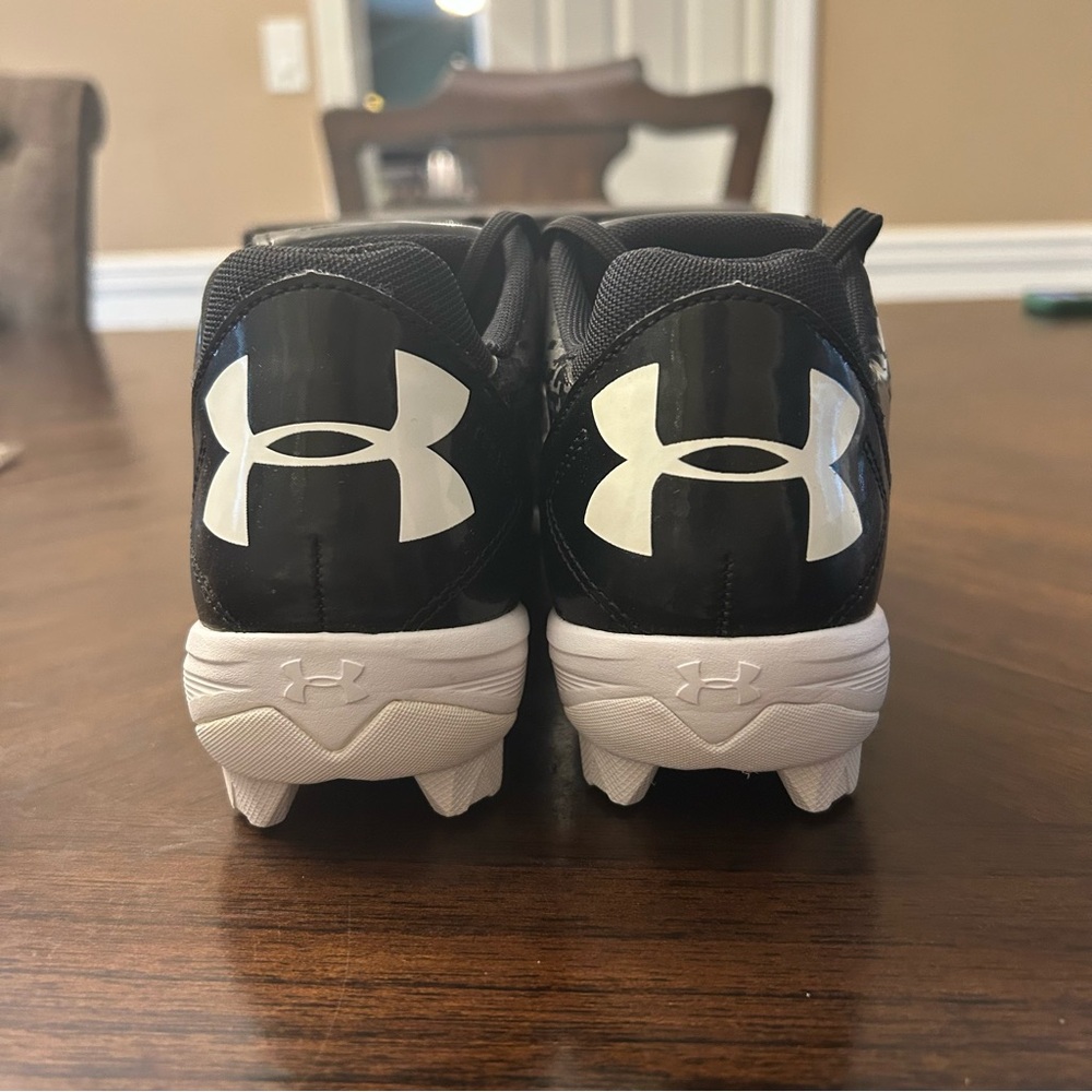 Under Armor Boys UA MLB SWITCH LOW JR BASEBALL SIZE 4Y - Picture 7 of 8